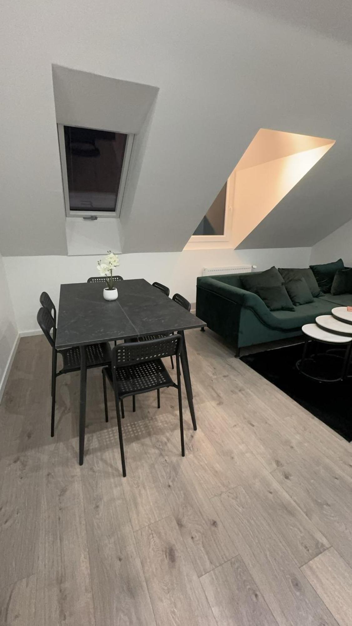 Paris By D&J Apartment'S Altenessen Nord Essen Exterior foto